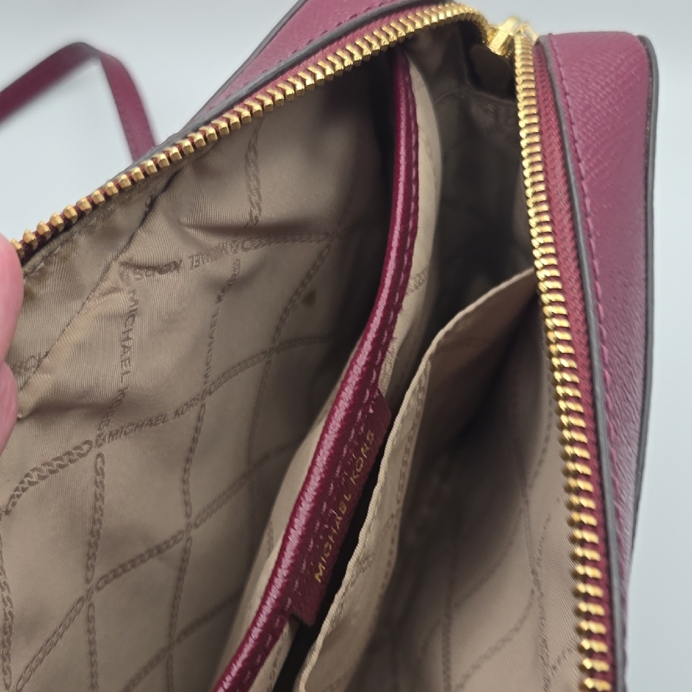 Michael Kors Bag - Picture 7 of 7
